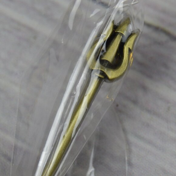 D23 Magic & Mystery Pin King Triton's Trident 2024 Enchanted Objects Mermaid - Picture 5 of 5